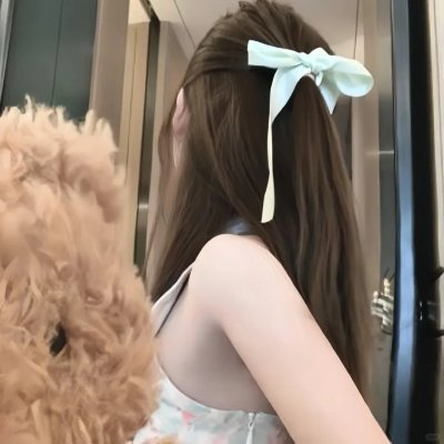 黑影窥窗